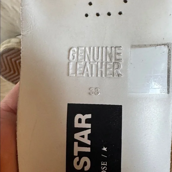 Golden goose sneakers size 8 - Picture 8 of 8